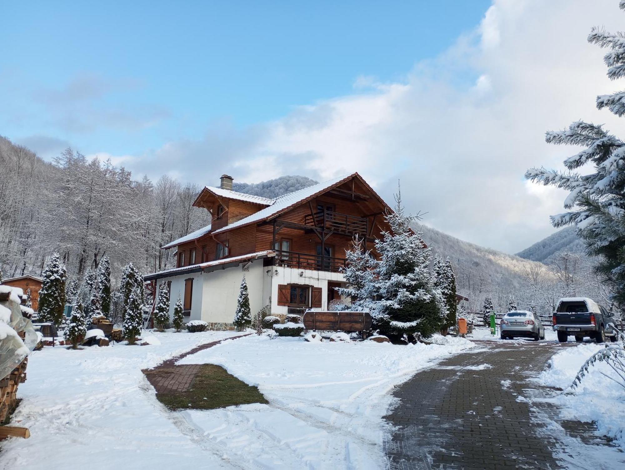 Gasthaus Maria Borlova Экстерьер фото