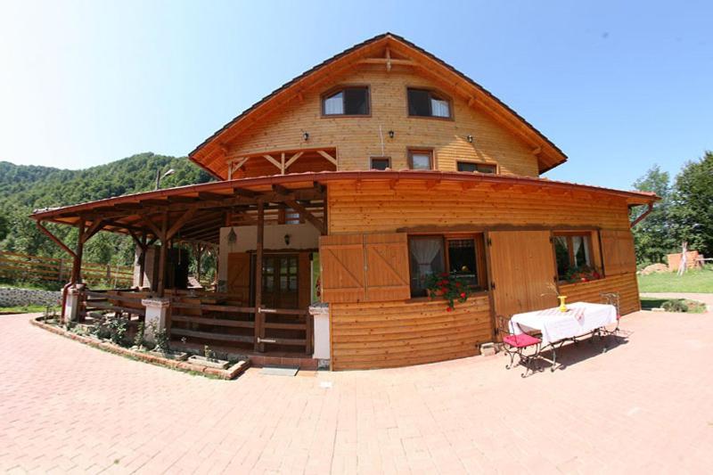 Gasthaus Maria Borlova Экстерьер фото